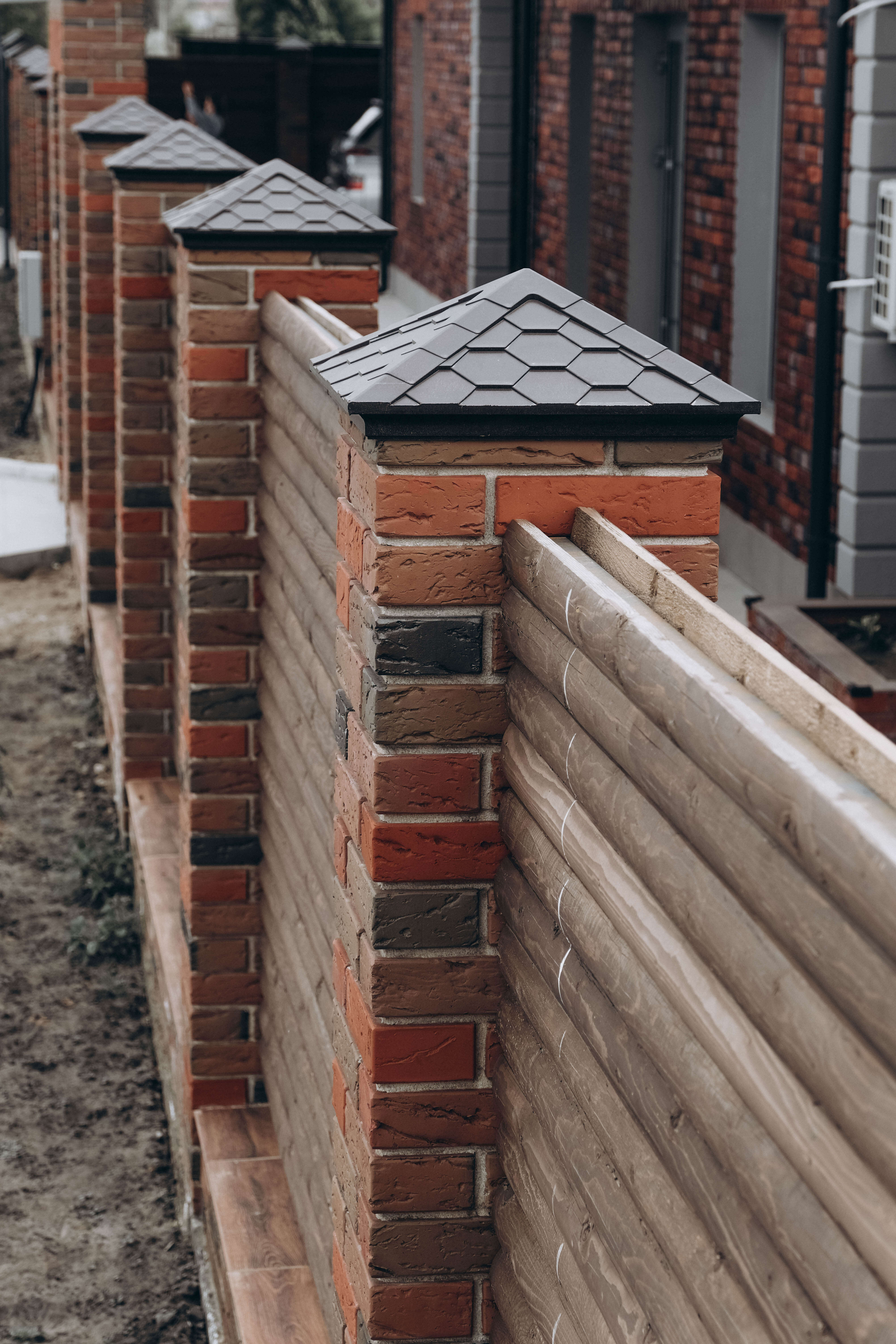 Колпак Zking Эверест Коричневый на столб 1.5х1.5 кирпича (390х390мм) в Кисловодске фото