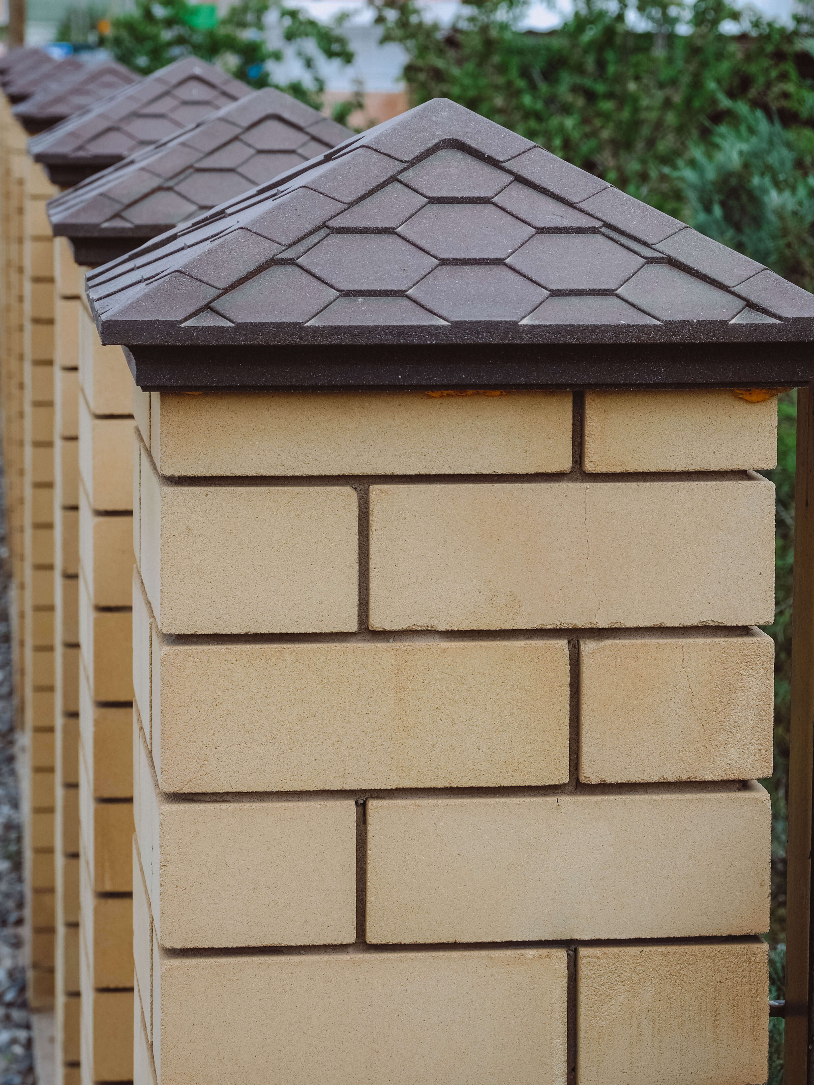 Колпак Zking Эверест Коричневый на столб 1.5х1.5 кирпича (390х390мм) в Кисловодске фото